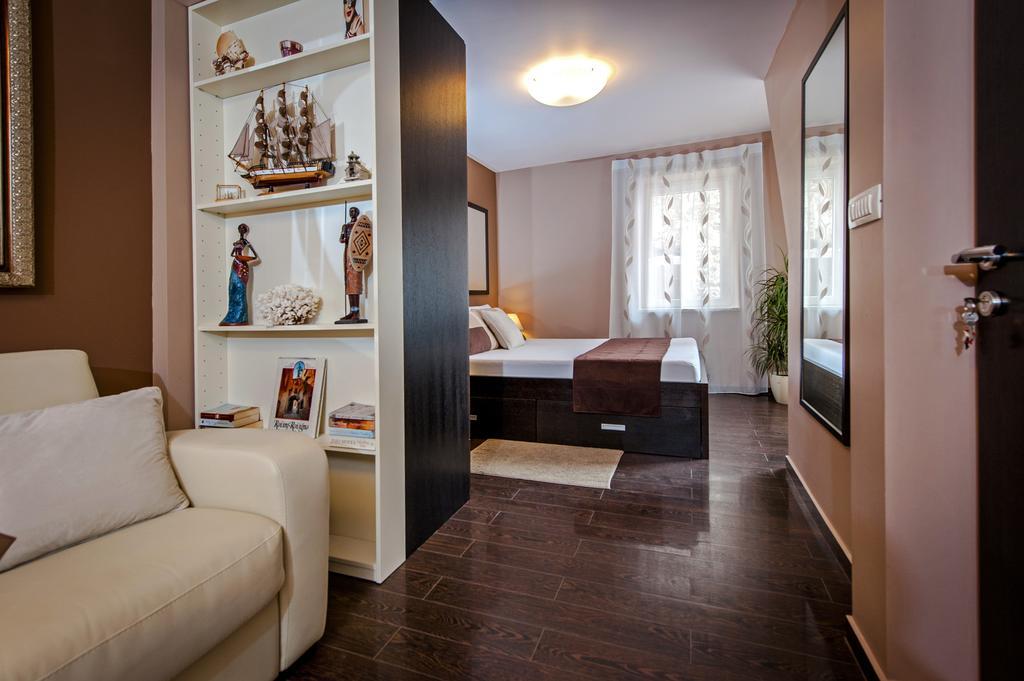Apartments Casa Dekic 로비니 외부 사진